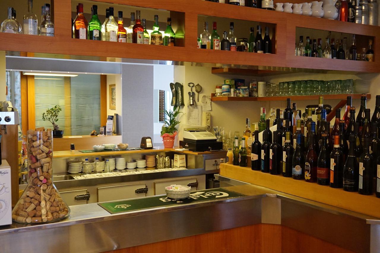 Hotel Angelus Rimini Kültér fotó