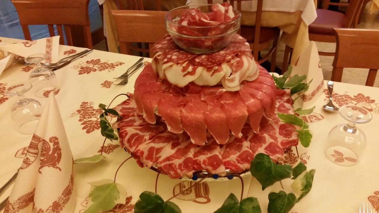 Hotel Angelus Rimini Kültér fotó